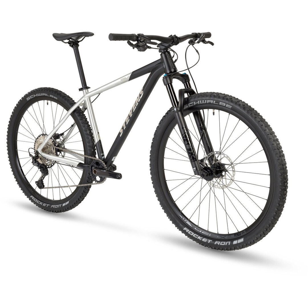Colorado 401 Alu Raw Black angled Colorado 401 Alu Raw Black angled