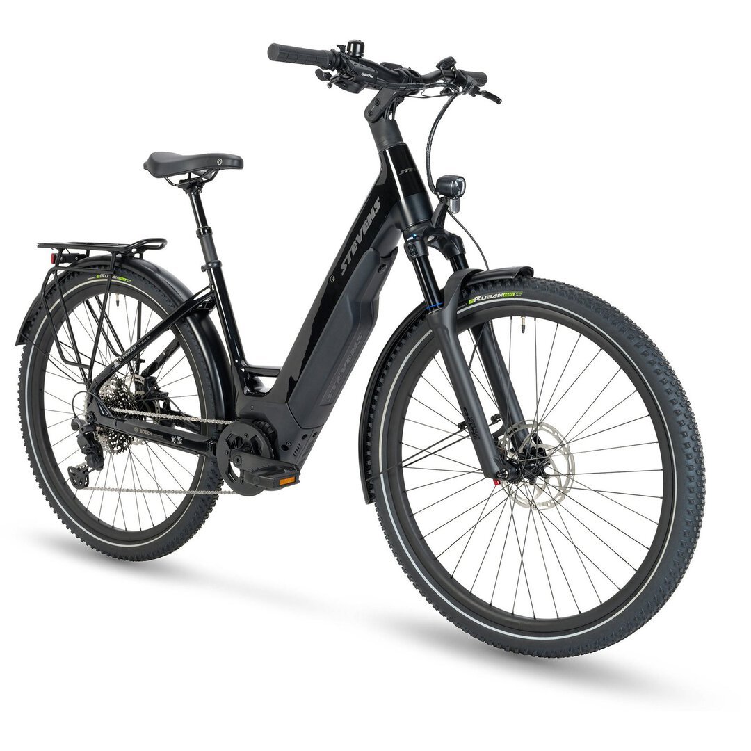 E-Universe 7.7.1 Plus FEQ Midnight Black angled