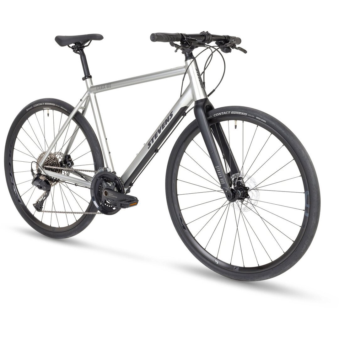 Strada 800 Frozen Silver angled Strada 800 Frozen Silver angled